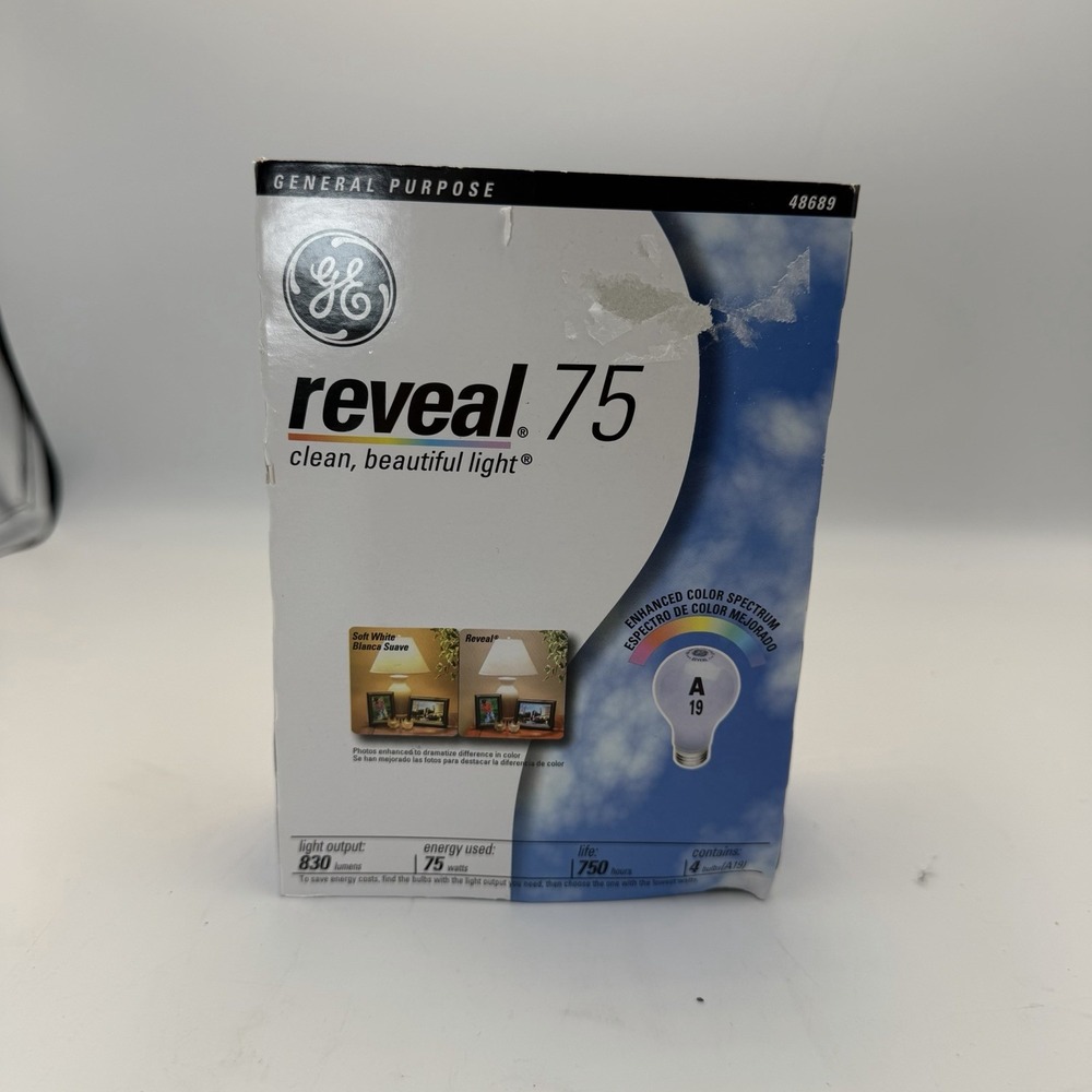 GE Reveal 75 Watt Light Bulbs Pack of 4 Bulbs New In Box Rare Hard To Find